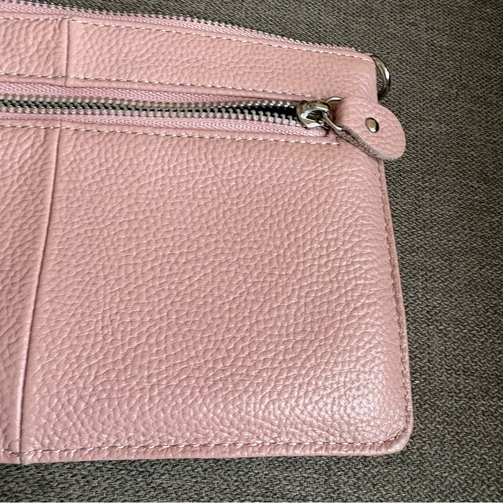 Befen Pink Leather Wristlet Clutch - Women's Bag. 9”X5.5”. INV25/483 - Picture 10 of 12